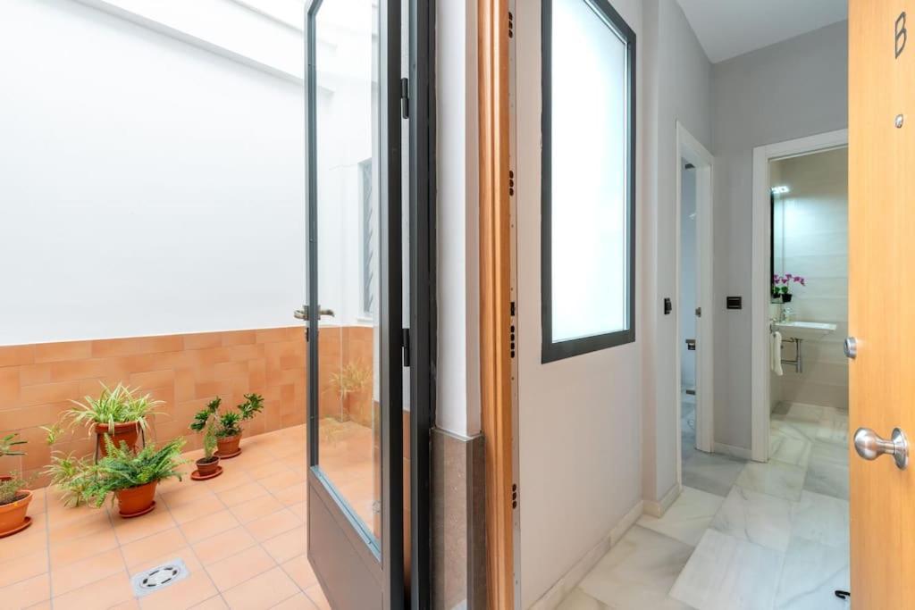 Coqueto Apartamento Para Descubrir Sevilla Экстерьер фото