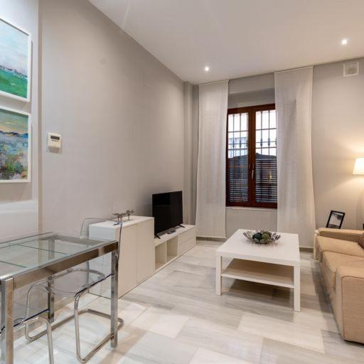 Coqueto Apartamento Para Descubrir Sevilla Экстерьер фото