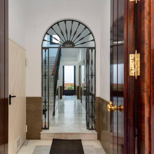 Coqueto Apartamento Para Descubrir Sevilla Экстерьер фото