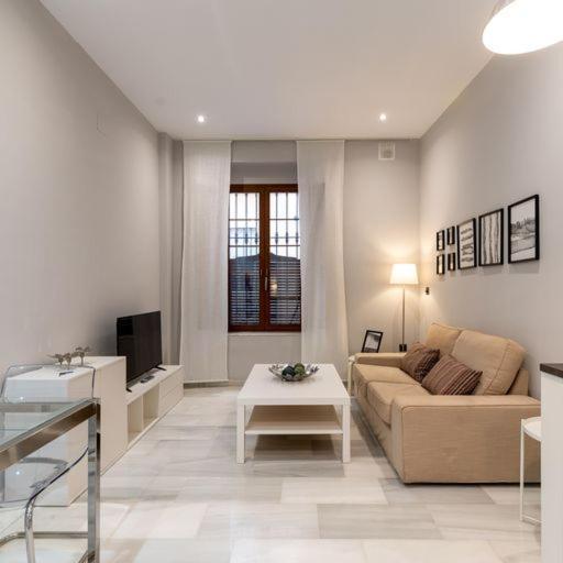 Coqueto Apartamento Para Descubrir Sevilla Экстерьер фото