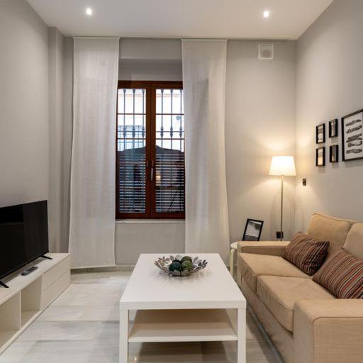 Coqueto Apartamento Para Descubrir Sevilla Экстерьер фото